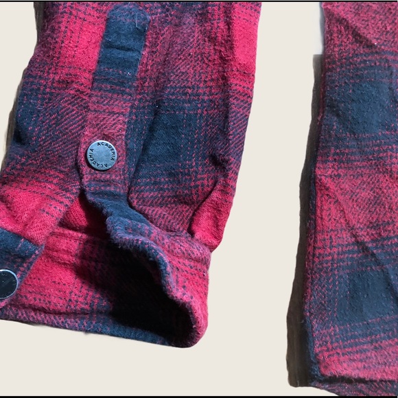 ✨ ACADEMIA FLANNEL SHIRT (M) - Picture 2 of 6